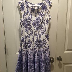 Dress - Fit & Flare Style